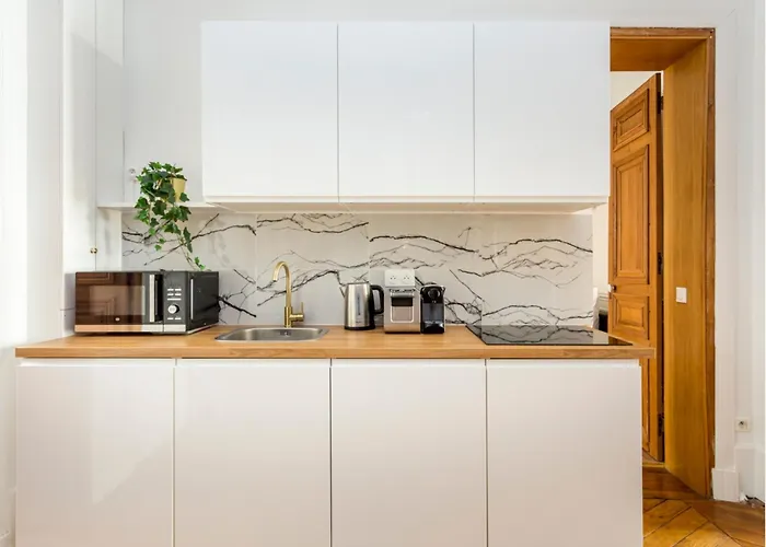 Merveil - Family - Opera - Castellane Apartment